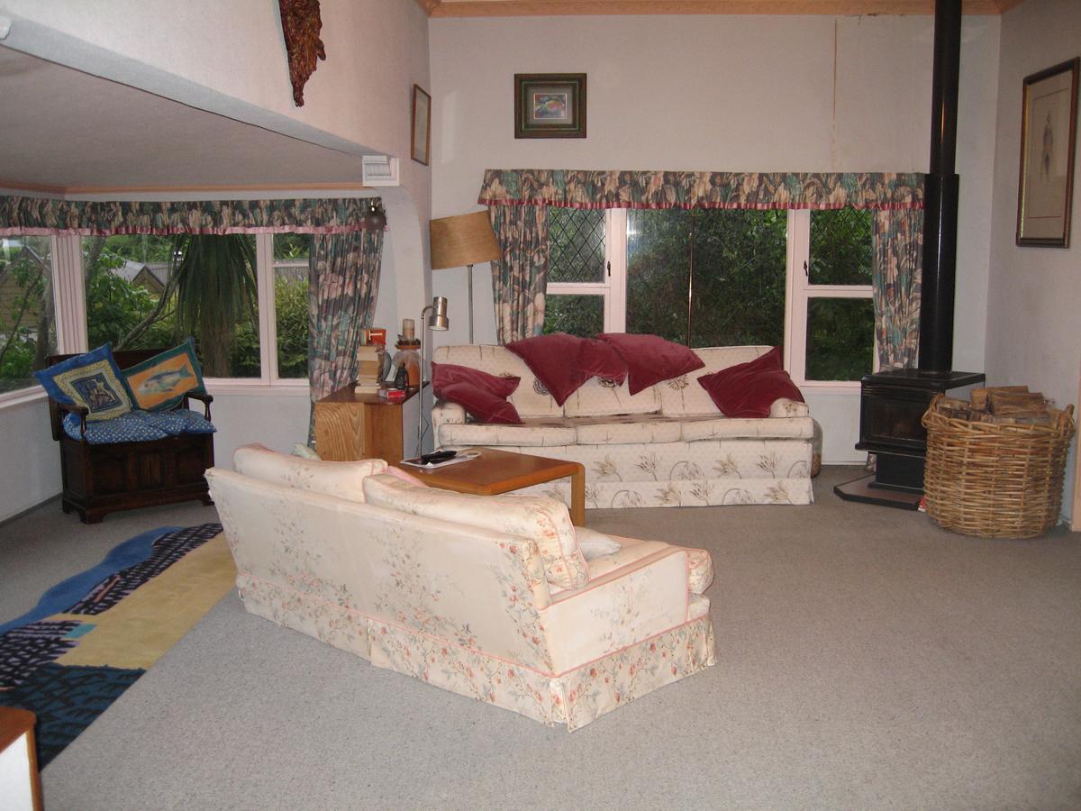 Bush House Bed & Breakfast Lower Hutt Eksteriør bilde